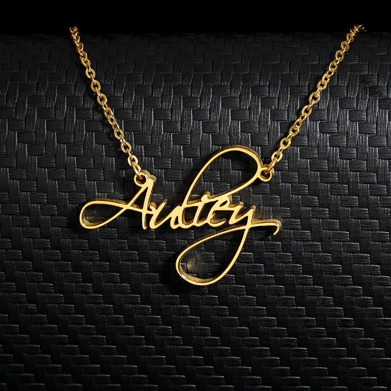 Customize Single Name Necklace