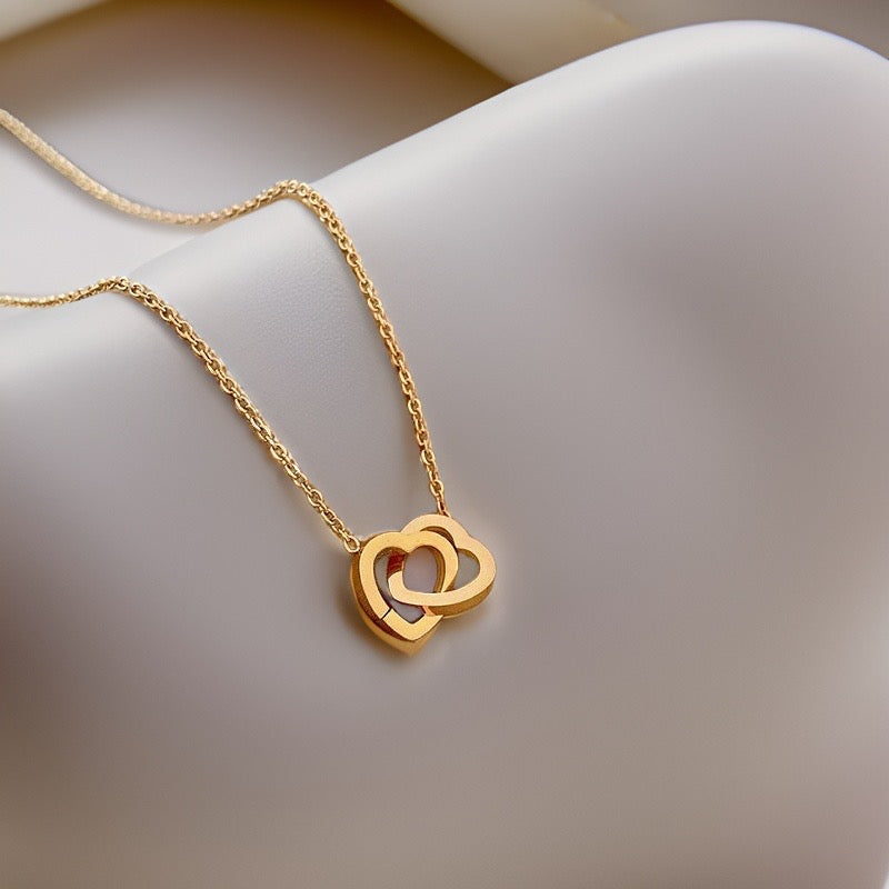 Heart Linked Heart Pendant Necklaces for Women