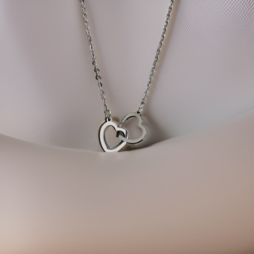 Heart Linked Heart Pendant Necklaces for Women