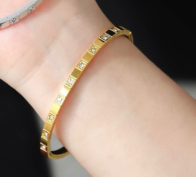 Estelle Viral Gold Bracelet