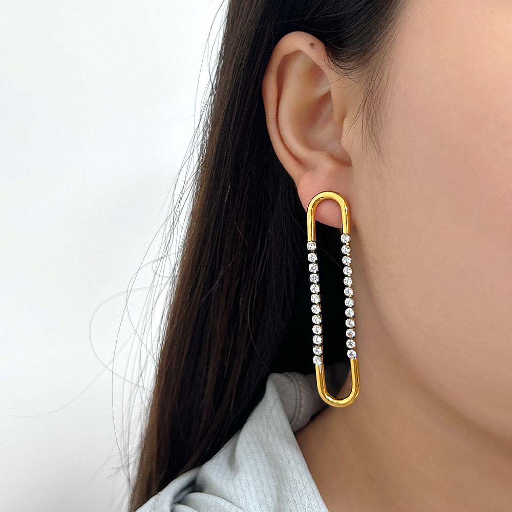 Flash n Flare Rhinestone Earrings
