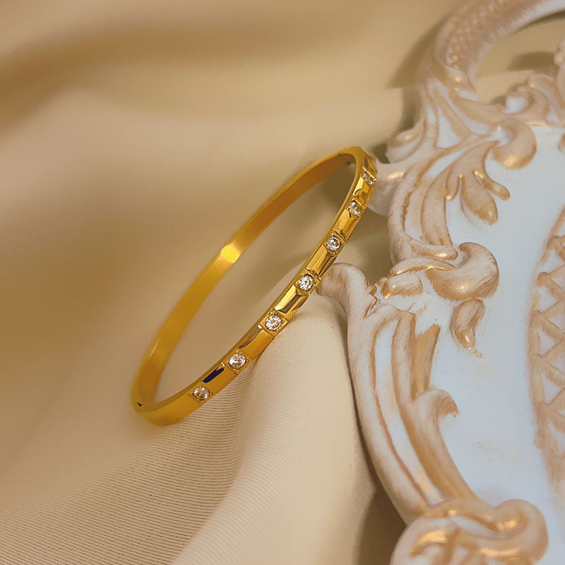 Midas Glinted Gold Bracelet