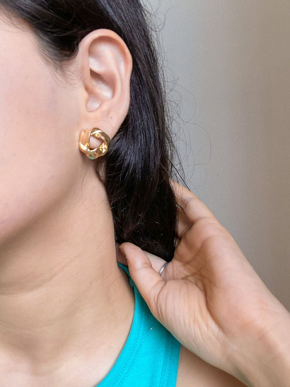 6 Dainty Jewel Hamper ( Pack of 6 Dainty Earrings)