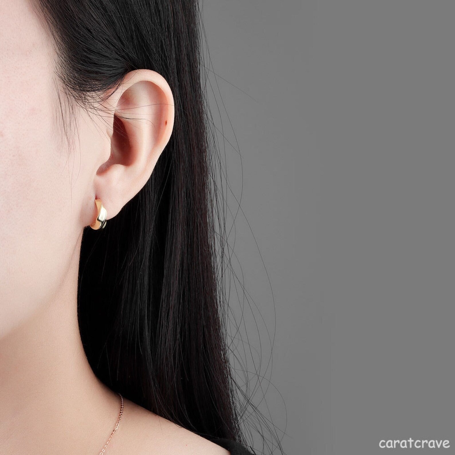 Golden Organic Detail Adjustable Earring