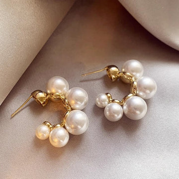Me n my Pearls Earrings