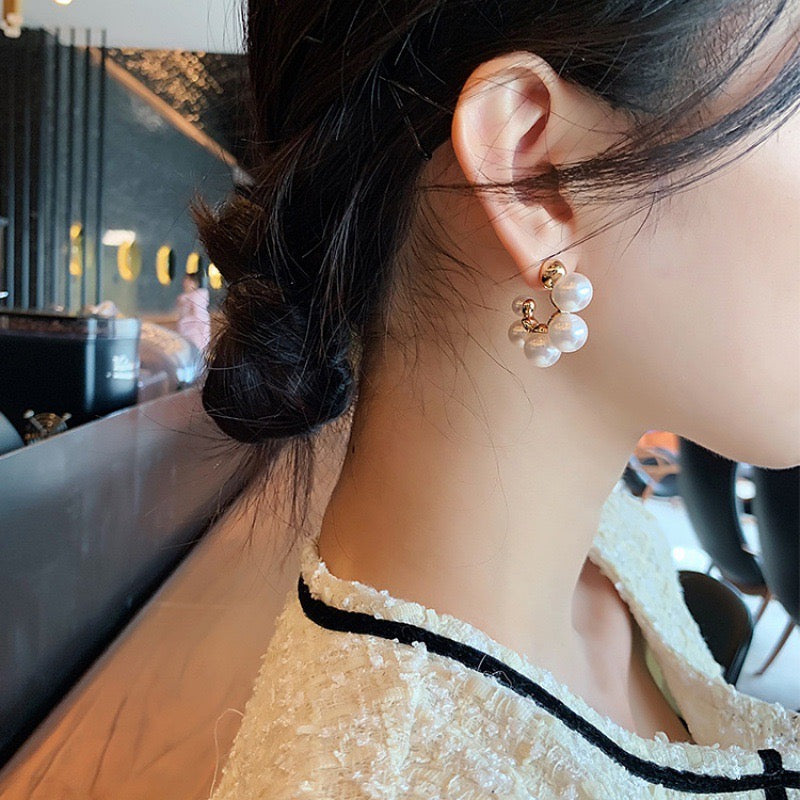 Me n my Pearls Earrings