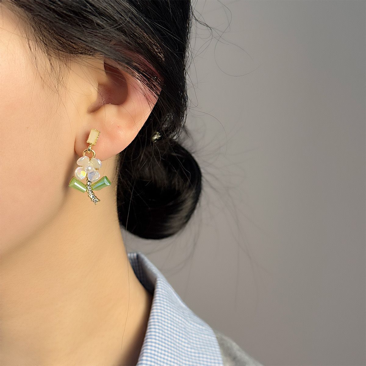 Poetic Bloom earrings