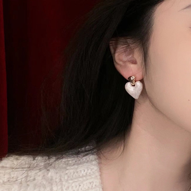 Heart wants what it wants Earrings